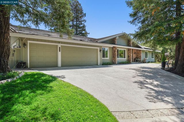 1883 Piedras Cir, Alamo, CA 94507