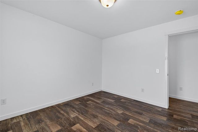 7511 Packard Avenue, Warren, MI 48091