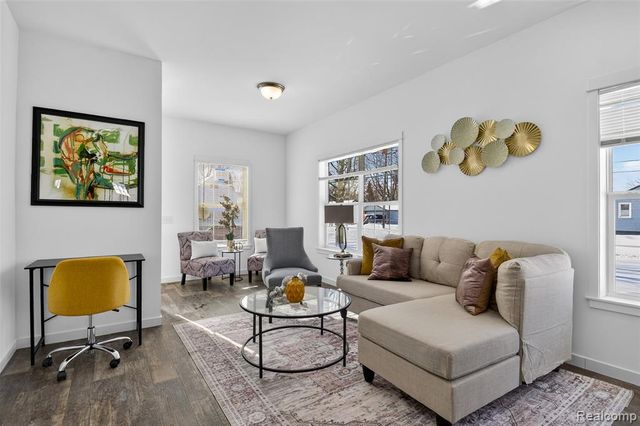 7511 Packard Avenue, Warren, MI 48091