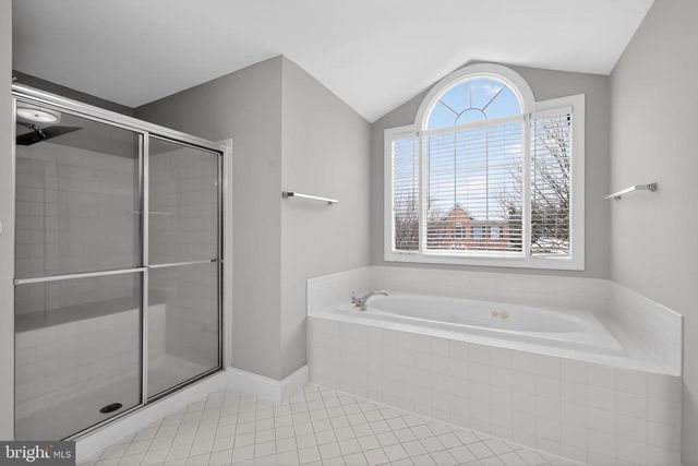 14019 WEEPING CHERRY DR, Rockville, MD 20850