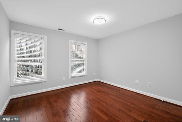 14019 WEEPING CHERRY DR, Rockville, MD 20850