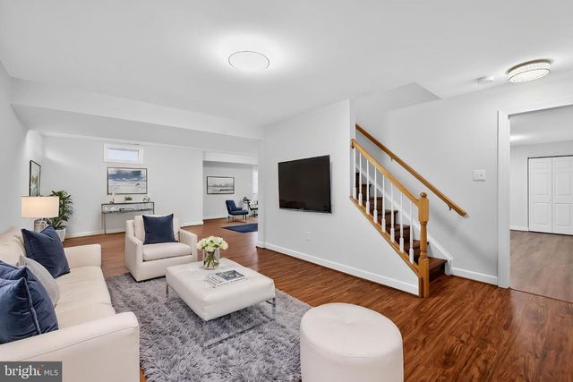 14019 WEEPING CHERRY DR, Rockville, MD 20850