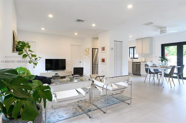 5981 SW 13th Ter, West Miami, FL 33144