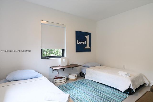 5981 SW 13th Ter, West Miami, FL 33144