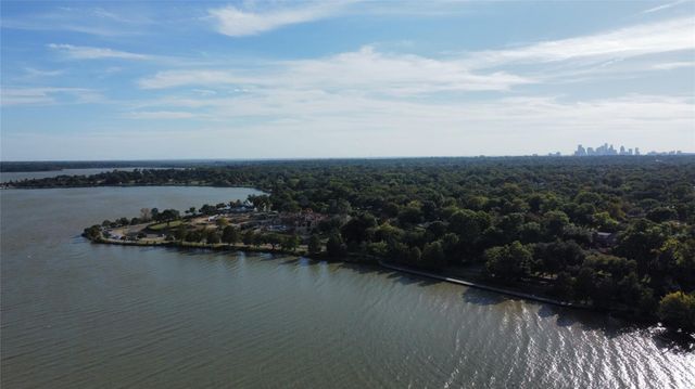 7530 Brentcove Circle, Dallas, TX 75214