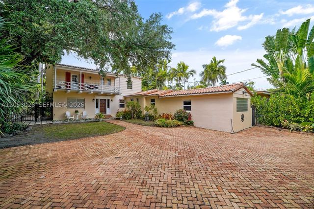 5842 Alton Rd, Miami Beach, FL 33140