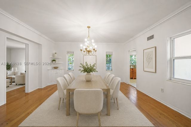 5842 Alton Rd, Miami Beach, FL 33140