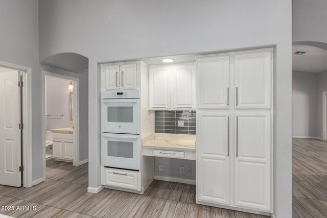 19720 N 83RD Drive, Peoria, AZ 85382