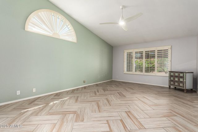 19720 N 83RD Drive, Peoria, AZ 85382