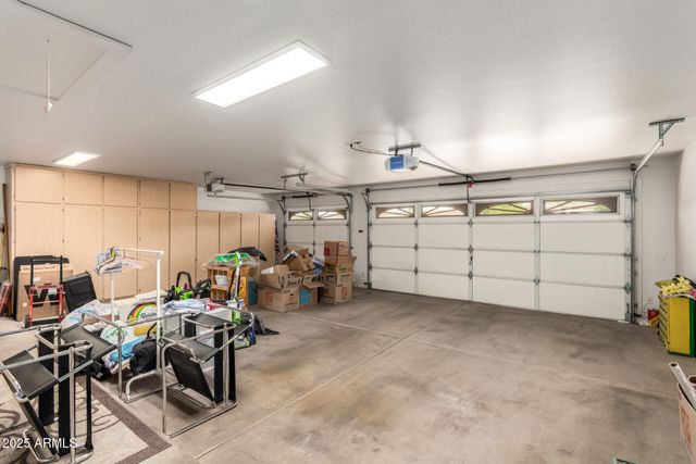 19720 N 83RD Drive, Peoria, AZ 85382