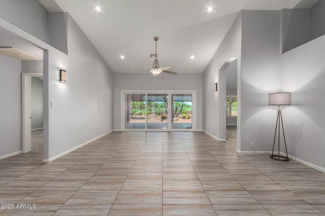 19720 N 83RD Drive, Peoria, AZ 85382