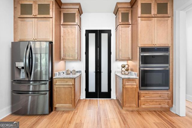 183 Lake Pointe Road, Hartwell, GA 30643