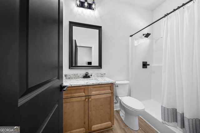 183 Lake Pointe Road, Hartwell, GA 30643