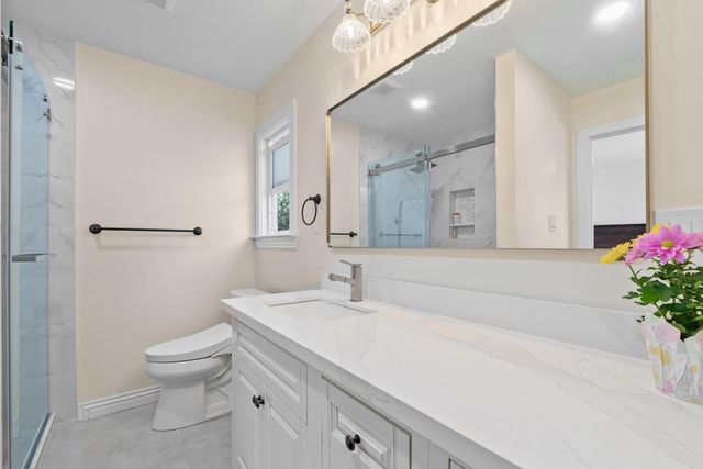 2347 Bennington Lane, Hayward, CA 94545