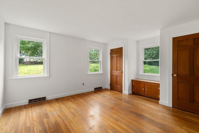 19 Frances Hill Rd, Westford, MA 01886