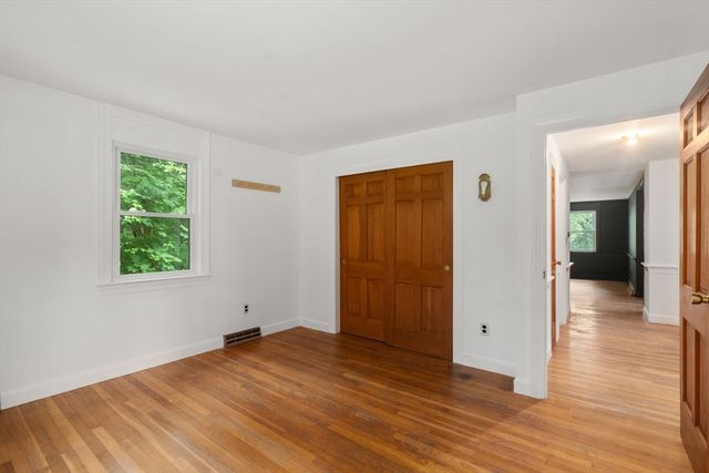 19 Frances Hill Rd, Westford, MA 01886