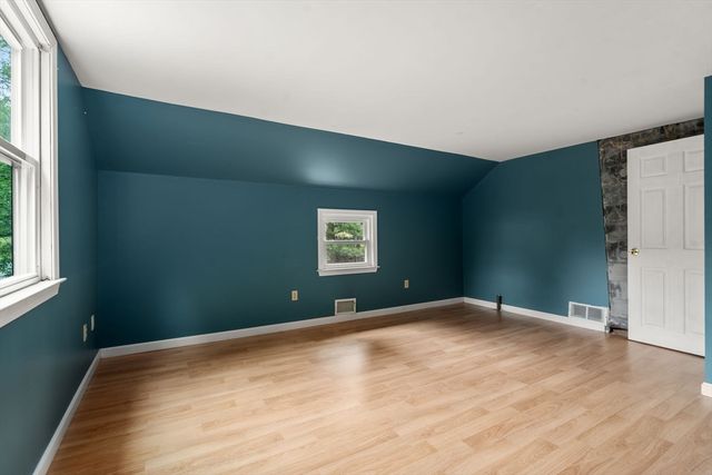 19 Frances Hill Rd, Westford, MA 01886