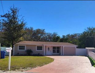 8605 MAY CIRCLE, Tampa, FL 33614