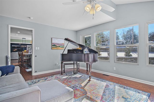 1016 Howard George Drive, Manchester, MO 63021