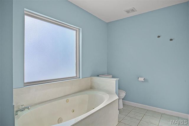 1016 Howard George Drive, Manchester, MO 63021