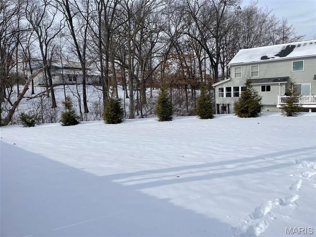 1016 Howard George Drive, Manchester, MO 63021