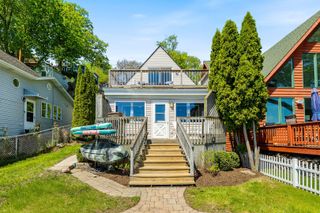 107 Hillside Court, Fox Lake, IL 60020
