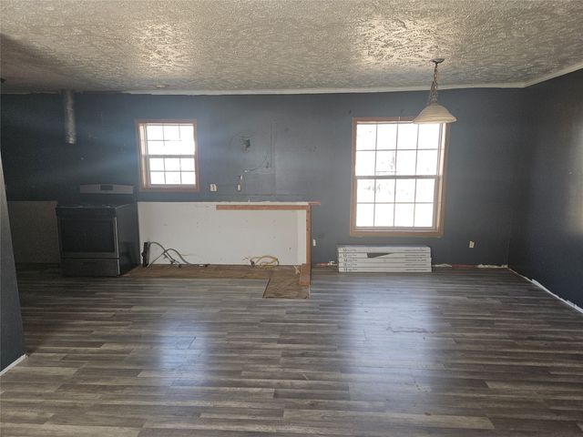 301 NE C Street, Melcher Dallas, IA 50062