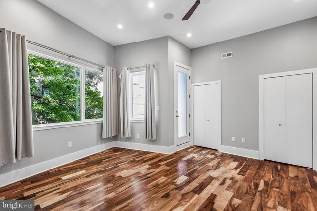 817 N ORKNEY ST, Philadelphia, PA 19123