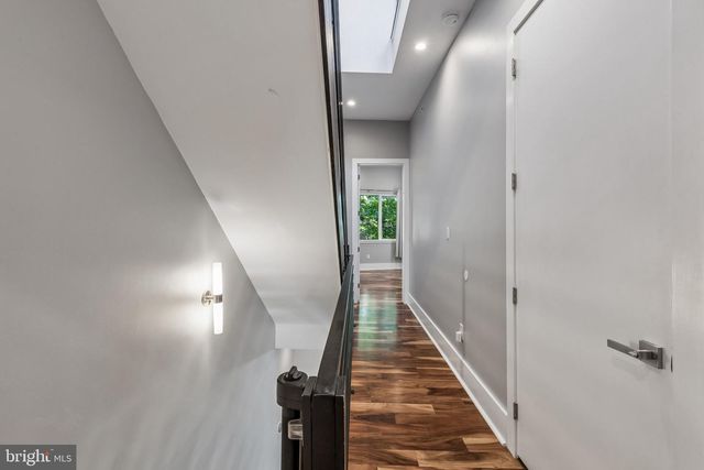 817 N ORKNEY ST, Philadelphia, PA 19123