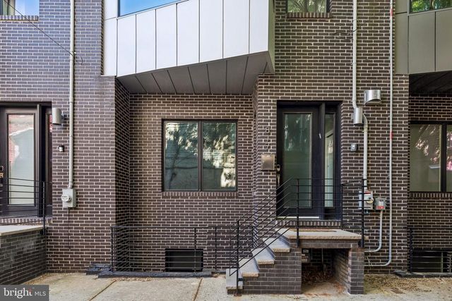 817 N ORKNEY ST, Philadelphia, PA 19123