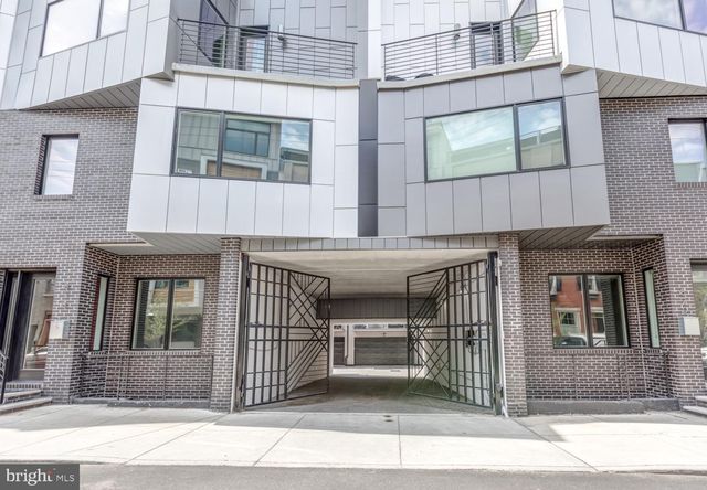 817 N ORKNEY ST, Philadelphia, PA 19123