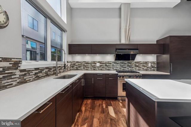 817 N ORKNEY ST, Philadelphia, PA 19123