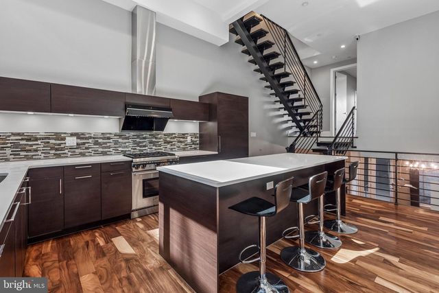 817 N ORKNEY ST, Philadelphia, PA 19123