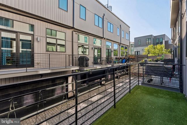 817 N ORKNEY ST, Philadelphia, PA 19123
