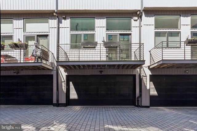 817 N ORKNEY ST, Philadelphia, PA 19123