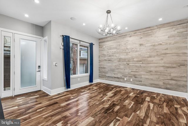 817 N ORKNEY ST, Philadelphia, PA 19123
