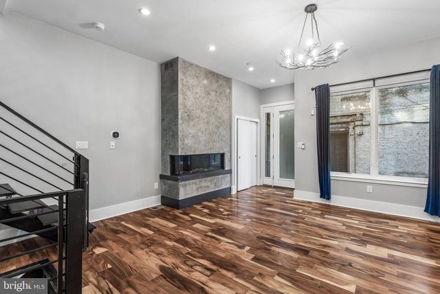 817 N ORKNEY ST, Philadelphia, PA 19123