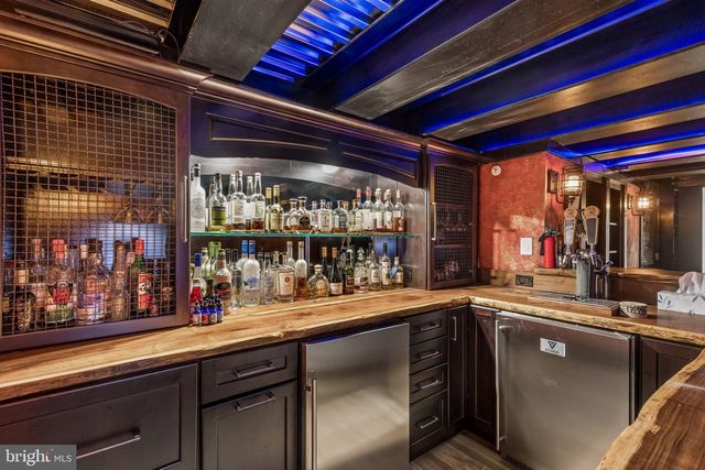 817 N ORKNEY ST, Philadelphia, PA 19123