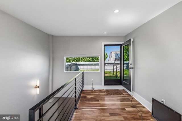 817 N ORKNEY ST, Philadelphia, PA 19123