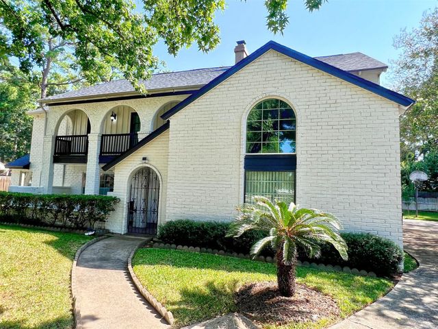 16902 Summit Oaks Lane, Spring, TX 77379