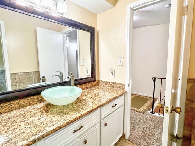 16902 Summit Oaks Lane, Spring, TX 77379