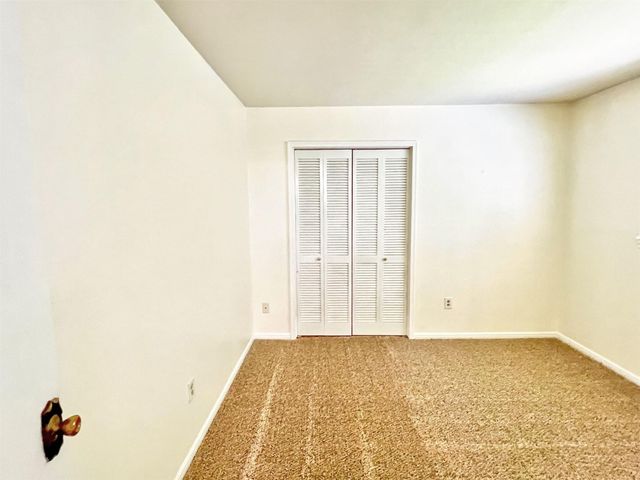 16902 Summit Oaks Lane, Spring, TX 77379