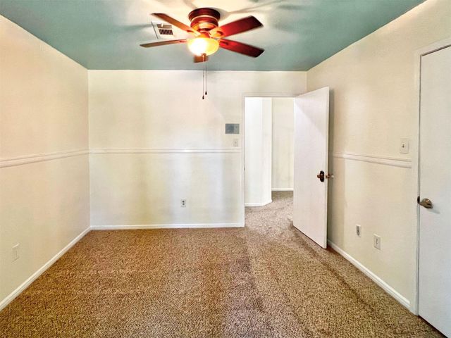 16902 Summit Oaks Lane, Spring, TX 77379