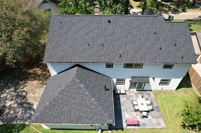 16902 Summit Oaks Lane, Spring, TX 77379