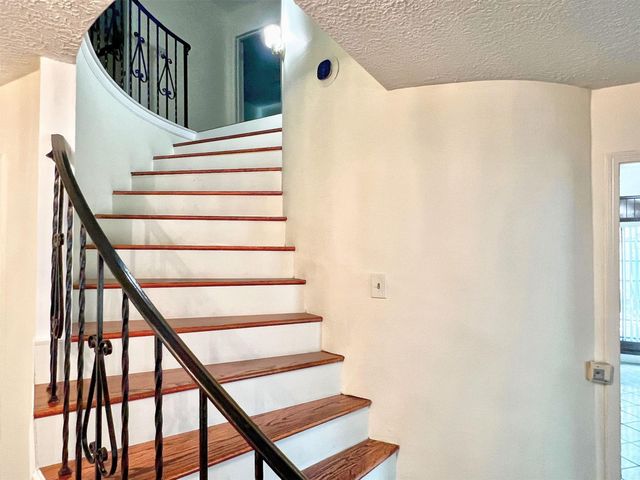 16902 Summit Oaks Lane, Spring, TX 77379