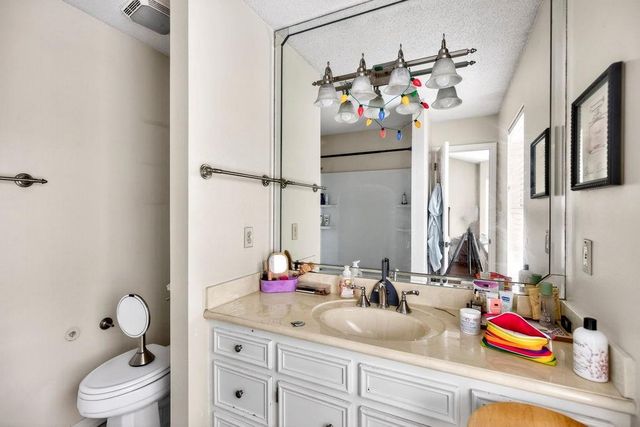 270 Hillcrest Road 304, Mobile, AL 36608