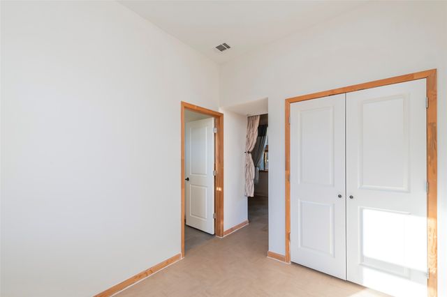 172 Burks Dr, Whitewright, TX 75491