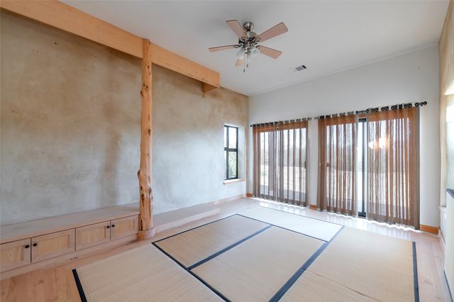 172 Burks Dr, Whitewright, TX 75491