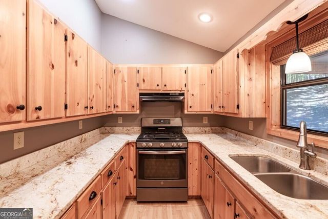 191 Deer Run Road, Blairsville, GA 30512