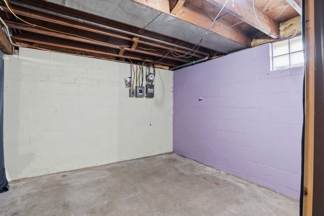 1414 23rd Avenue, East Moline, IL 61244